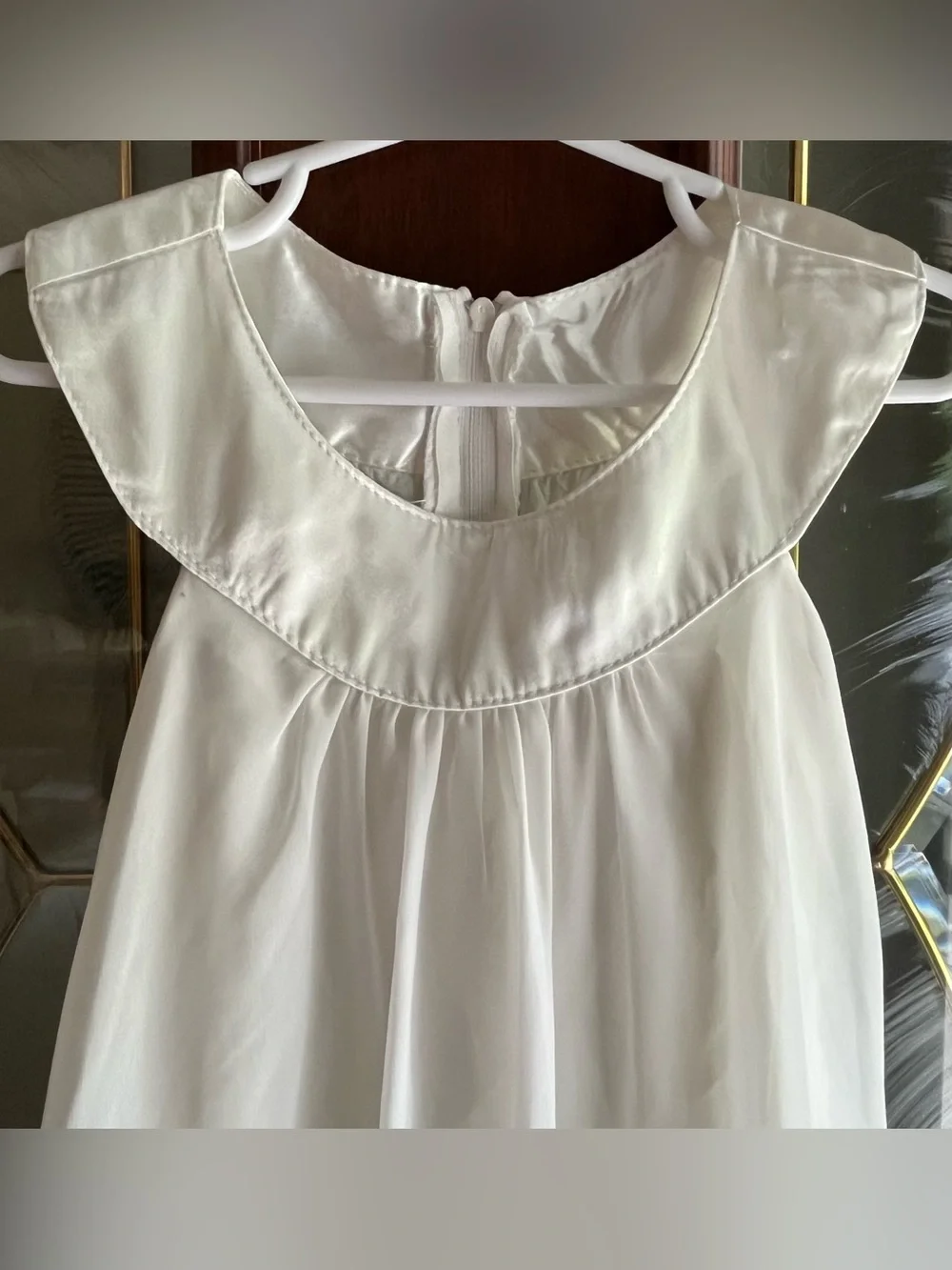 Kid’s Dream Silky Flowy White Halter Top Dress Size 3T/4T